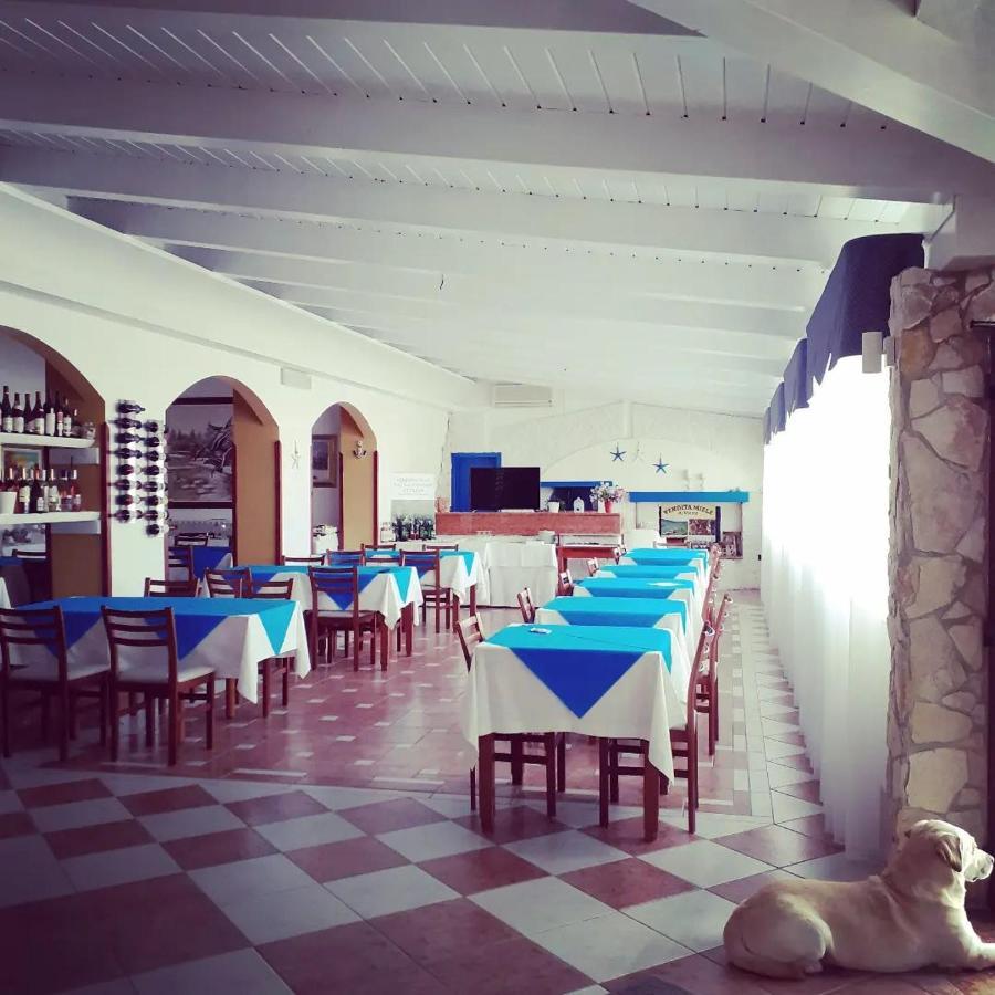 Albergo Labotte Vieste Buitenkant foto