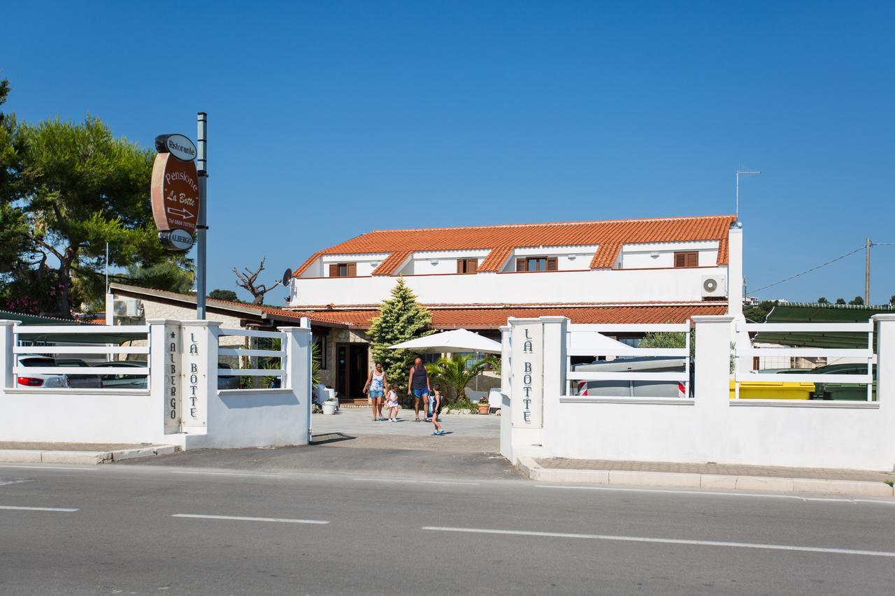 Albergo Labotte Vieste Buitenkant foto